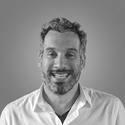 Gustavo Pares